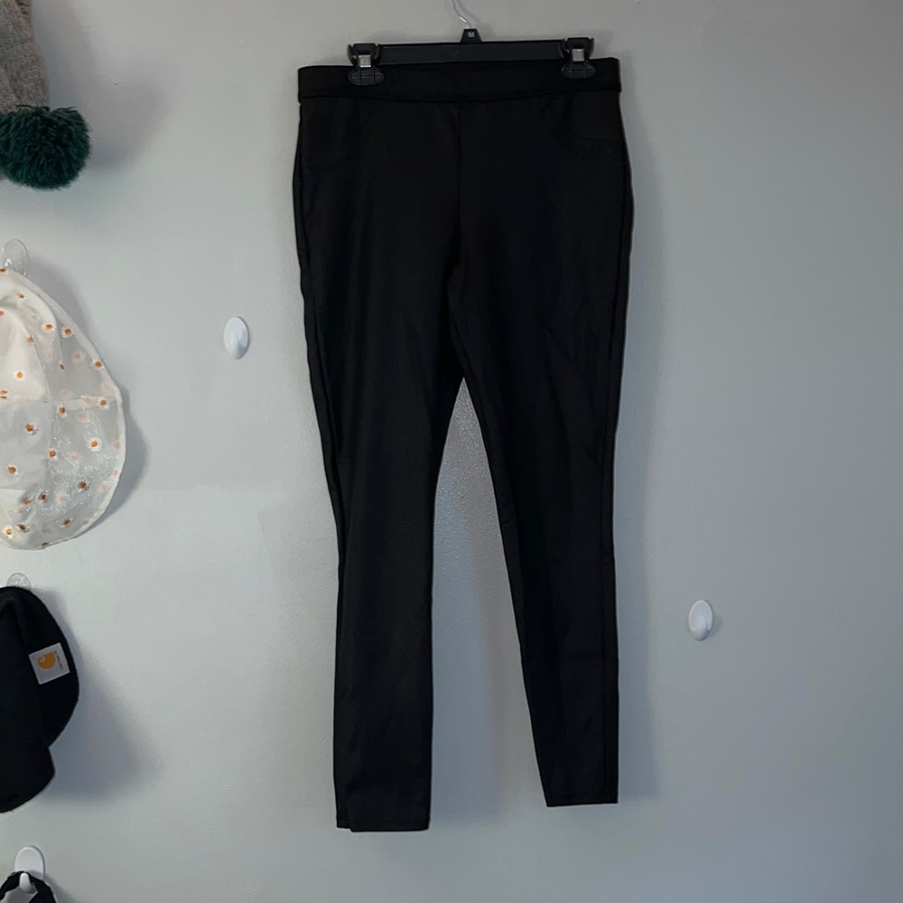 Black jeggings